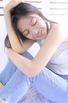 美丽姑娘免费看高清电视